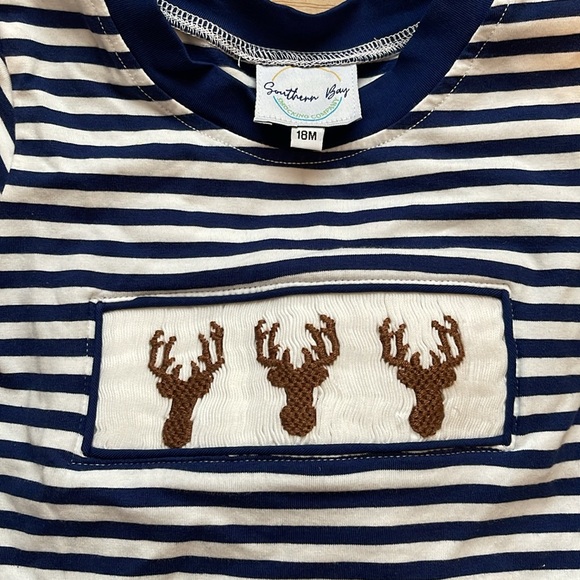 Southern Bay Smocking Company. Size 18 months. Short sleeve button romper. - Picture 3 of 4